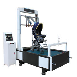 嬰兒車(chē)動(dòng)態(tài)耐用性試驗(yàn)機(jī)